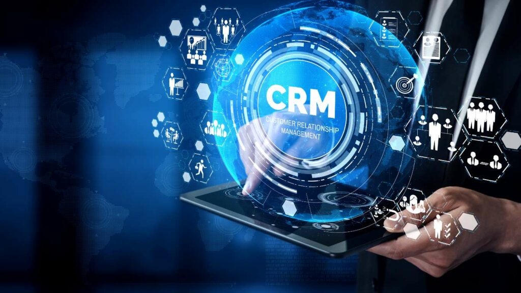 Unternehmen verwenden CRM-Software zur Verwaltung von Kundeninteraktionen.